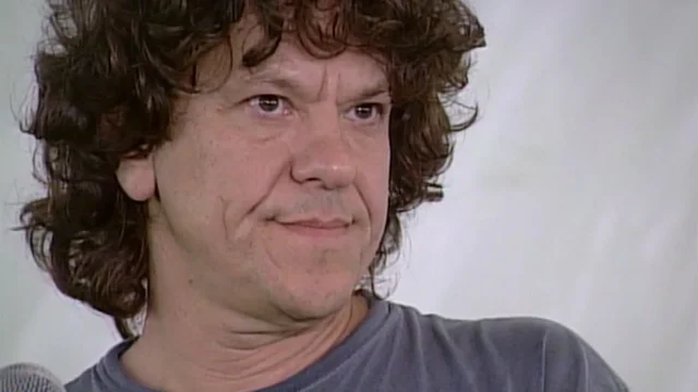 No puedes detener una revuelta en los 90