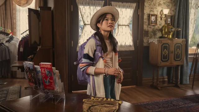 ... Y la Dama de Surfside