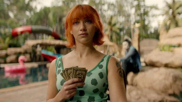 LA CHICA DEL PEZ SIERRA TATUADO